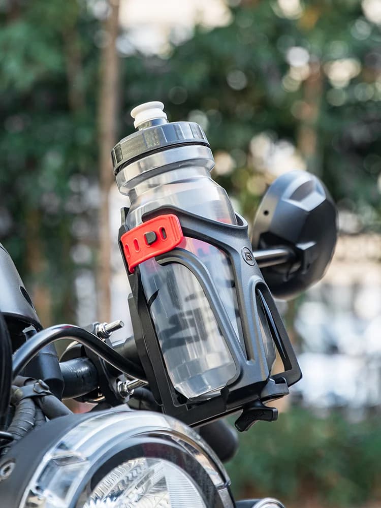 Justerbar flaskeholder til motorcykel - 360° rotation